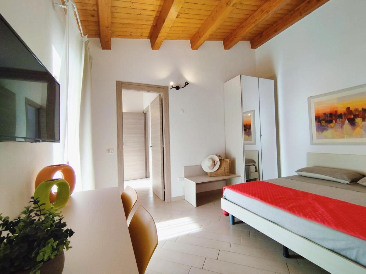 Alcamo Rooms Con Garage Privato Eksteriør billede
